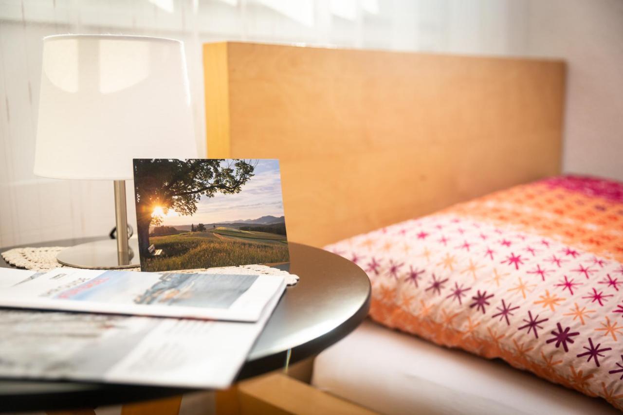 Bed and Breakfast Mybednbreakfast In Bottmingen Экстерьер фото
